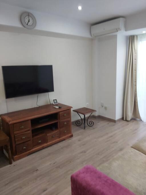 شقة Modern Flat At Garbinet With Wifi لقنت المظهر الخارجي الصورة