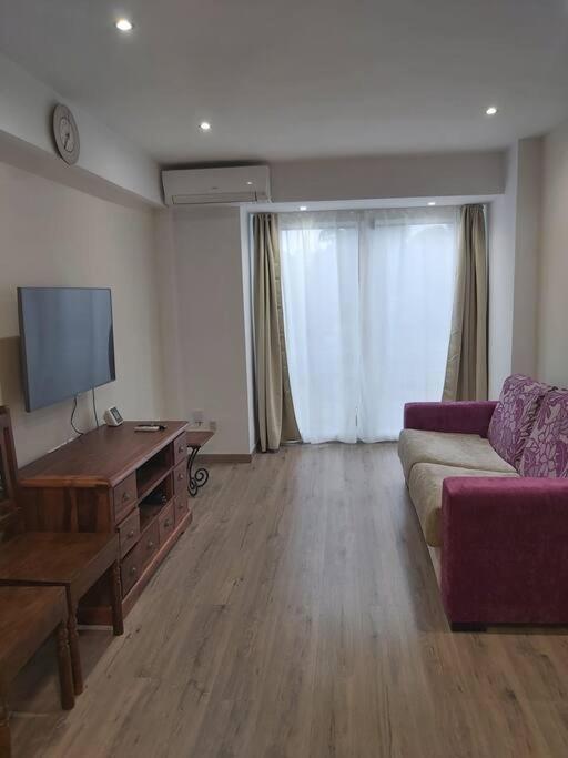 شقة Modern Flat At Garbinet With Wifi لقنت المظهر الخارجي الصورة