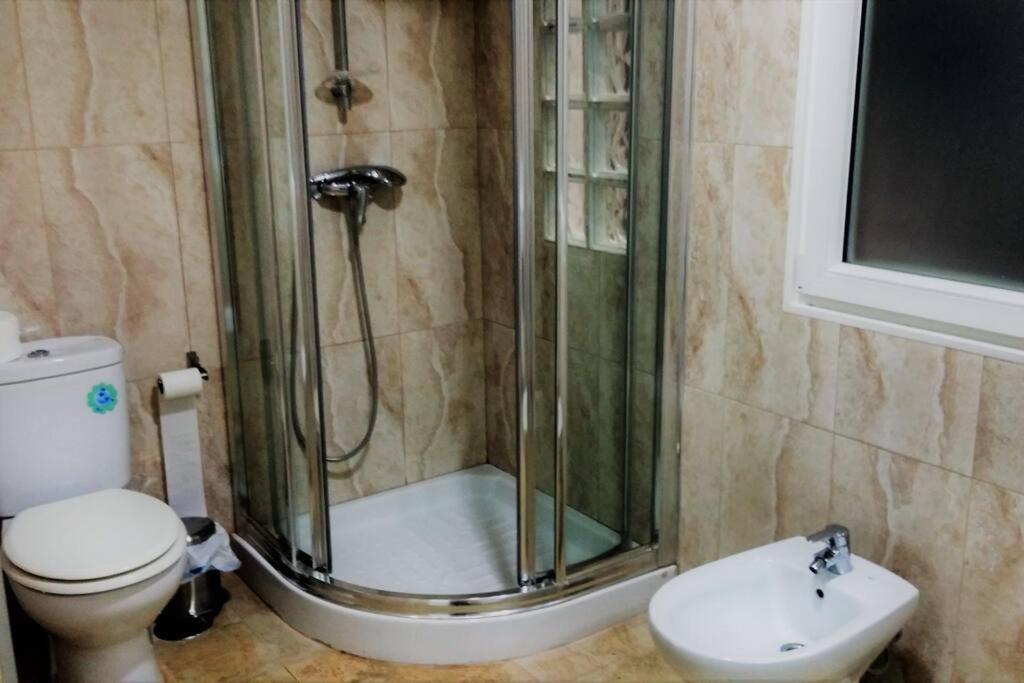 شقة Modern Flat At Garbinet With Wifi لقنت المظهر الخارجي الصورة